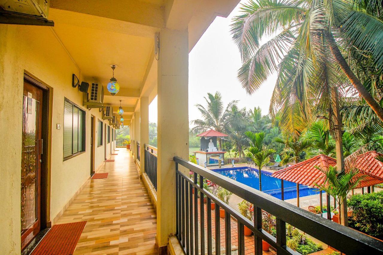 Fabescape Sk Studios With Pool & Gym, Arpora أولد غوا المظهر الخارجي الصورة
