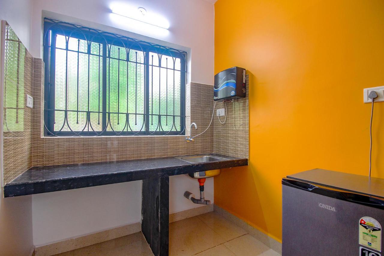 Fabescape Sk Studios With Pool & Gym, Arpora أولد غوا المظهر الخارجي الصورة